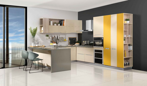Snimay-High-gloss-large-laminate-kitchen-with-island-–-north-sunshine.jpg